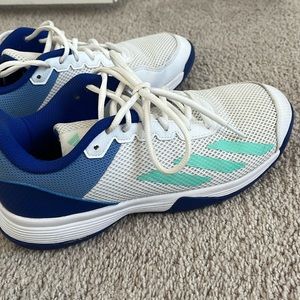Juniors adidas court tennis shoes